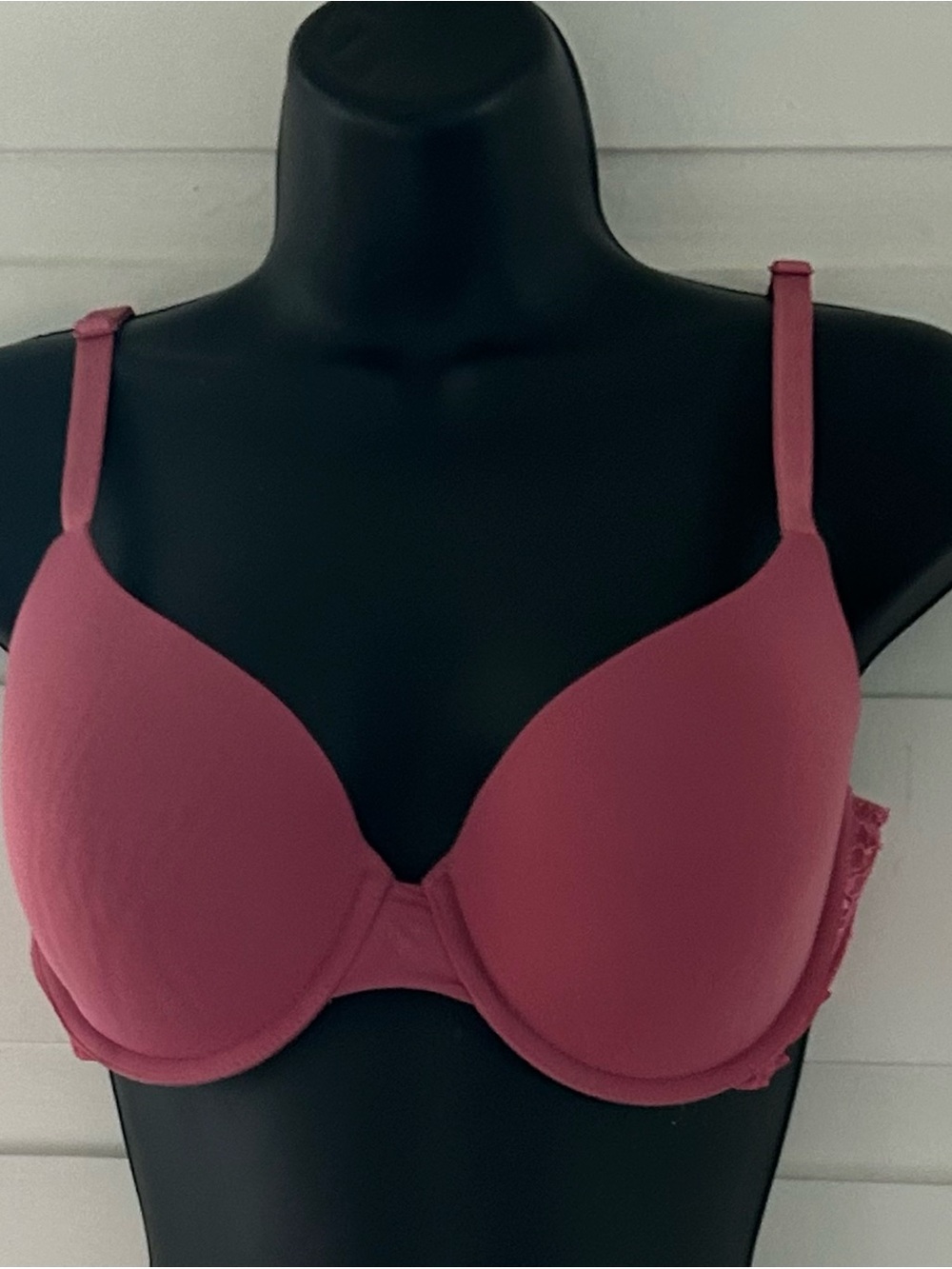 VS Victoria's Secret bra size 34D